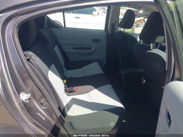 Toyota Prius C Two 2014 JTDKDTB32E1565132 Image 8