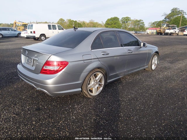 44786369 :رقم المزاد ، WDDGF4HB5EA949531 vin ، 2014 Mercedes-benz C 250 Sport مزاد بيع