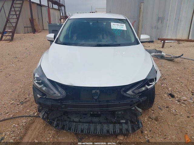 2019 Nissan Sentra Sr მანქანა იყიდება აუქციონზე, vin: 3N1AB7AP6KY203716, აუქციონის ნომერი: 44786388