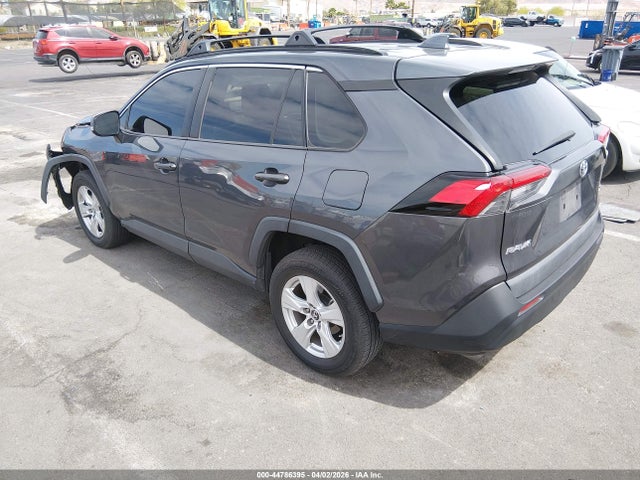 Toyota Rav4 Xle 2019 2T3W1RFV3KW030400 Image 3