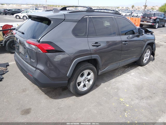 Toyota Rav4 Xle 2019 2T3W1RFV3KW030400 Image 4
