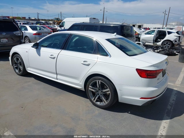 2017 AUDI A4 WAUENAF47HN001066 Photo 2