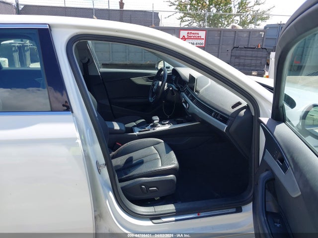 2017 AUDI A4 WAUENAF47HN001066 Photo 4
