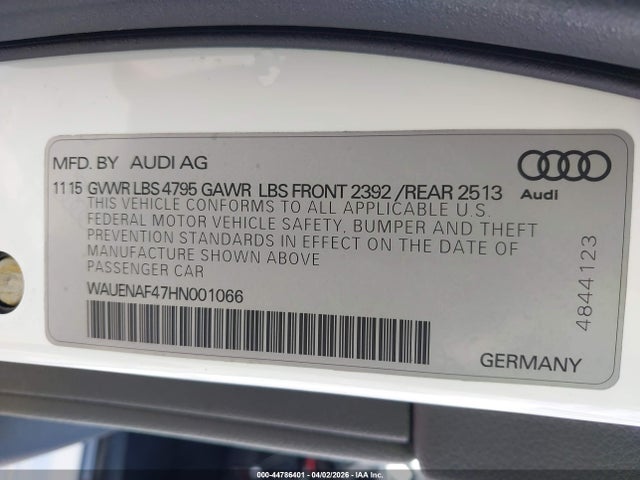 2017 AUDI A4 WAUENAF47HN001066 Photo 8
