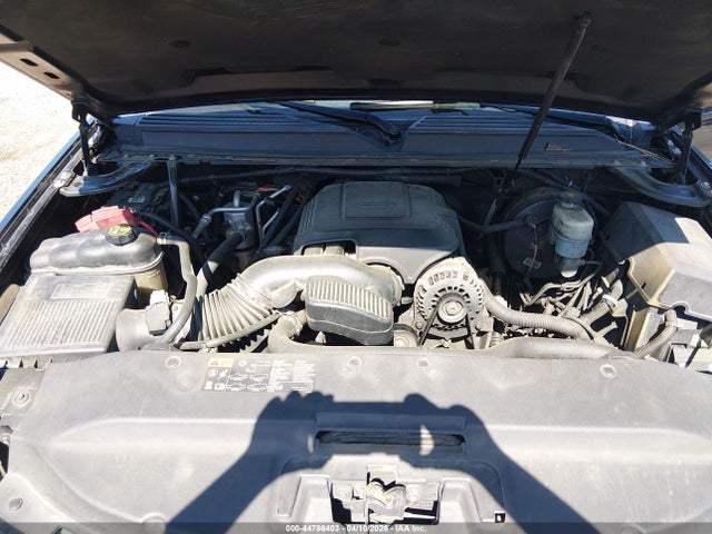 44786403 :رقم المزاد ، 1GYS4JEF0DR279901 vin ، 2013 Cadillac Escalade Esv Premium مزاد بيع
