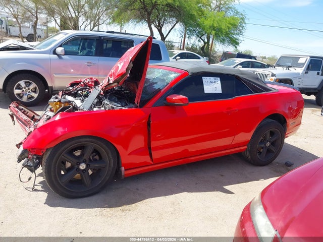 1ZVBP8EM3E5224837 Ford Mustang V6 Premium