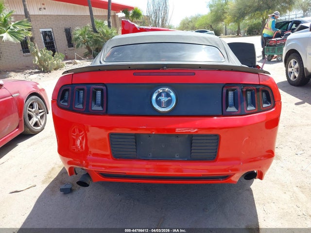 1ZVBP8EM3E5224837 Ford Mustang V6 Premium