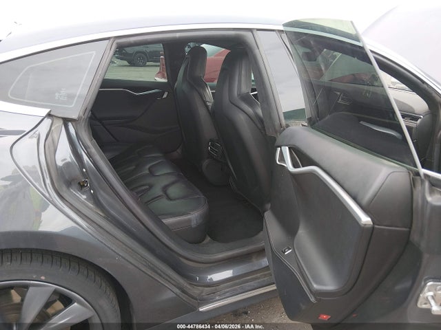 Tesla Model S 60/70/85 2015 5YJSA1E18FF118613 Image 8