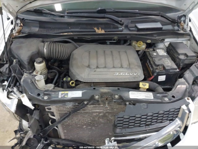 2015 Dodge Grand Caravan Se მანქანა იყიდება აუქციონზე, vin: 2C4RDGBG8FR622620, აუქციონის ნომერი: 44786435
