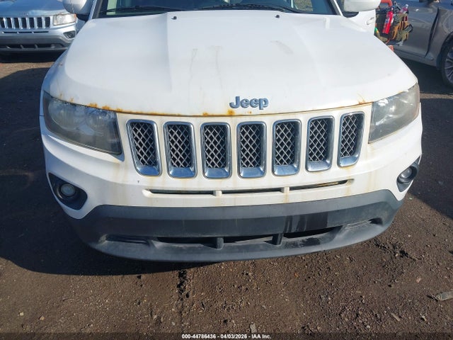 2016 Jeep Compass Latitude მანქანა იყიდება აუქციონზე, vin: 1C4NJCEA6GD619937, აუქციონის ნომერი: 44786436