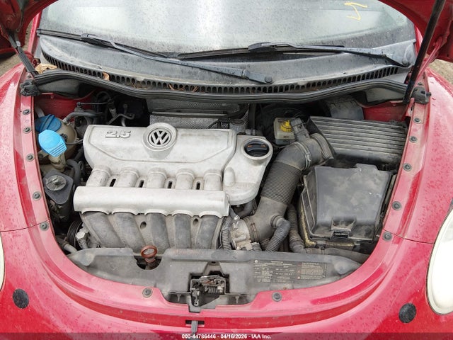 2010 Volkswagen New Beetle 2.5l Final Edition მანქანა იყიდება აუქციონზე, vin: 3VWPW3AG1AM011515, აუქციონის ნომერი: 44786446