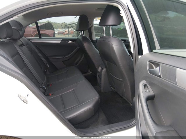 Продажа на аукционе авто 2017 Volkswagen Jetta 1.4t Se, vin: 3VWDB7AJ6HM374243, номер лота: 44786455