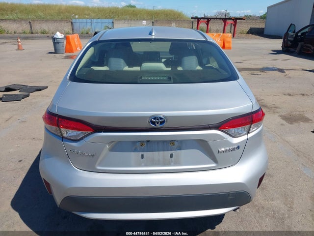 Toyota Corolla Hybrid Le 2021 JTDEAMDE4MJ001653 Image 16