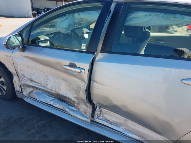 Toyota Corolla Hybrid Le 2021 JTDEAMDE4MJ001653 Image 6