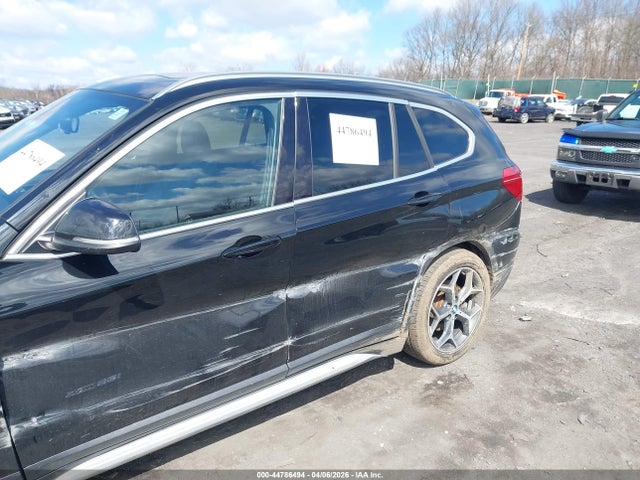 44786494 :رقم المزاد ، WBXHT3C30H5F73664 vin ، 2017 Bmw X1 Xdrive28i مزاد بيع