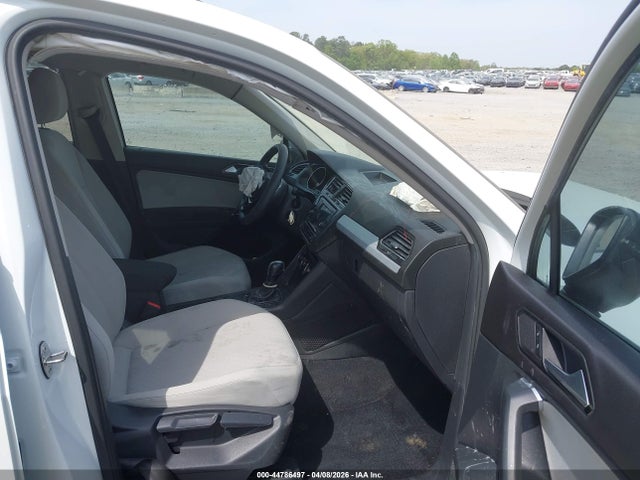 Auction sale of the 2018 Volkswagen Tiguan 2.0t S, vin: 3VV1B7AX1JM079830, lot number: 44786497