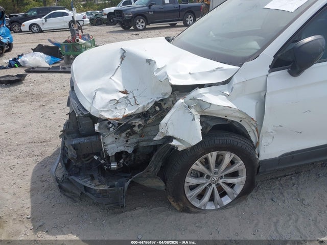 Auction sale of the 2018 Volkswagen Tiguan 2.0t S, vin: 3VV1B7AX1JM079830, lot number: 44786497