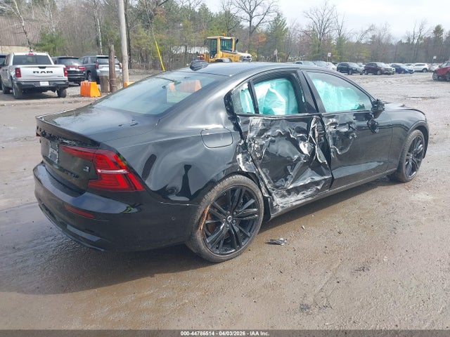 2023 VOLVO S60 RECHARGE PLUG-IN HYBRID 7JRH60FT4PG235121 Photo 3