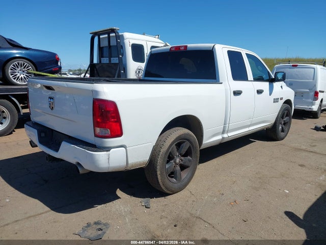 2014 RAM 1500 1C6RR6FT2ES122136 Photo 3