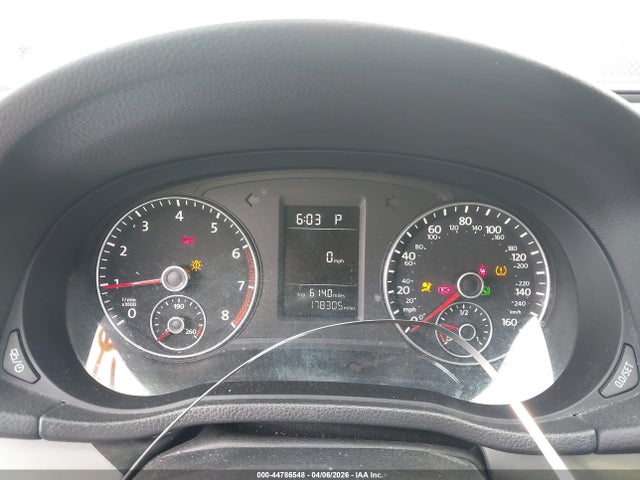 2014 Volkswagen Passat 1.8t Wolfsburg Edition მანქანა იყიდება აუქციონზე, vin: 1VWAT7A37EC100595, აუქციონის ნომერი: 44786548
