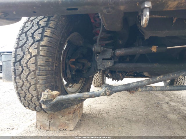 Продажа на аукционе авто 2001 Jeep Wrangler Sport, vin: 1J4FA49S61P330778, номер лота: 44786570
