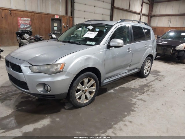 2010 MITSUBISHI OUTLANDER JA4AT3AW1AZ001794 Photo 1