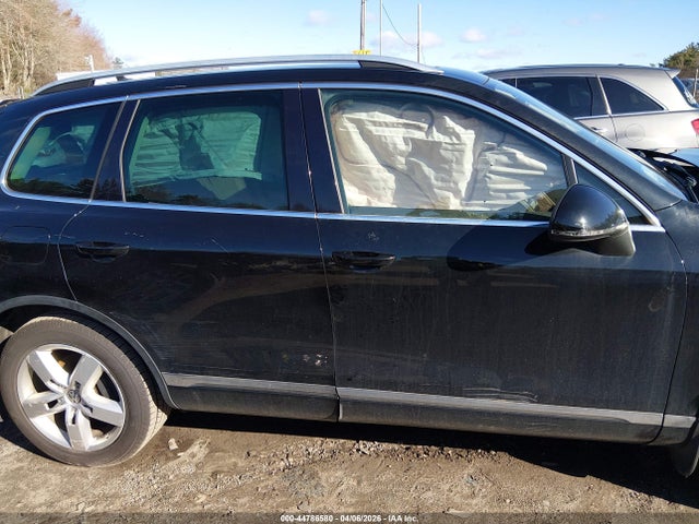 44786580 :رقم المزاد ، WVGEF9BP1ED001446 vin ، 2014 Volkswagen Touareg 3.6l Lux مزاد بيع
