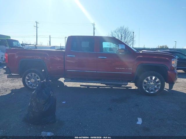 Продаж на аукціоні авто 2018 Gmc Sierra 2500hd Denali, vin: 1GT12UEY1JF202459, номер лоту: 44786594
