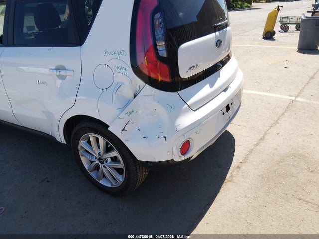 KNDJP3A54J7545090 KIA SOUL +