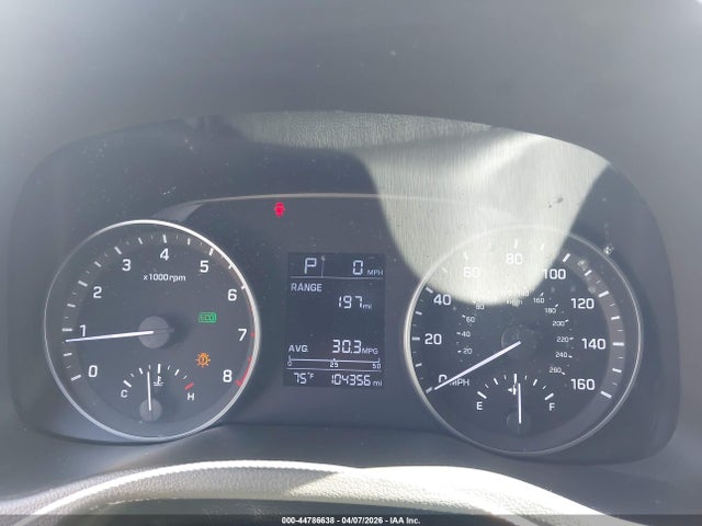 5NPD84LF2HH188147 Hyundai ELANTRA SE