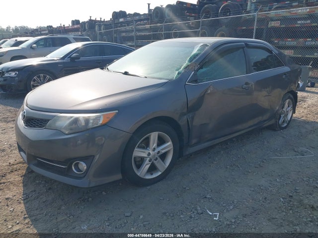 Toyota CAMRY SE 2014 4T1BF1FK1EU462357 Image 2