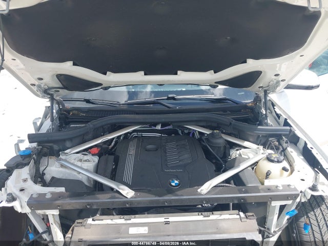 44786749 :رقم المزاد ، 5UXCR4C02N9K24314 vin ، 2022 Bmw X5 Sdrive40i مزاد بيع
