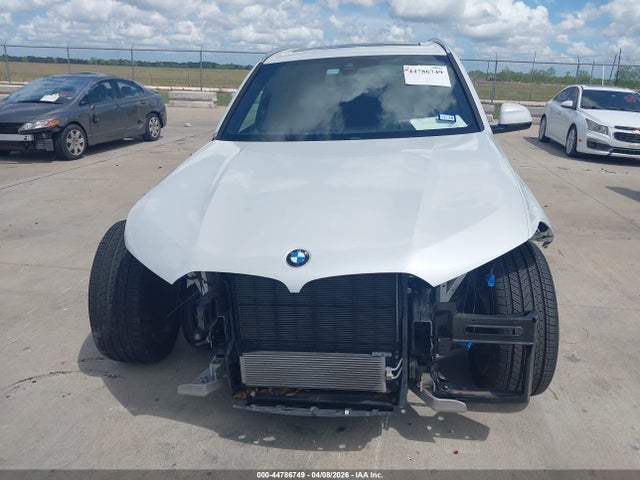 44786749 :رقم المزاد ، 5UXCR4C02N9K24314 vin ، 2022 Bmw X5 Sdrive40i مزاد بيع