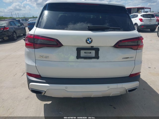 44786749 :رقم المزاد ، 5UXCR4C02N9K24314 vin ، 2022 Bmw X5 Sdrive40i مزاد بيع