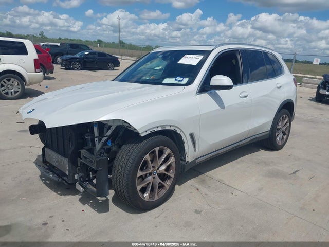 44786749 :رقم المزاد ، 5UXCR4C02N9K24314 vin ، 2022 Bmw X5 Sdrive40i مزاد بيع