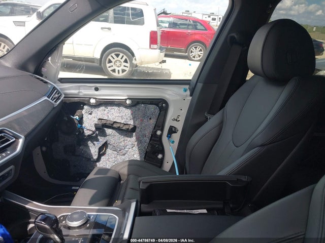 44786749 :رقم المزاد ، 5UXCR4C02N9K24314 vin ، 2022 Bmw X5 Sdrive40i مزاد بيع