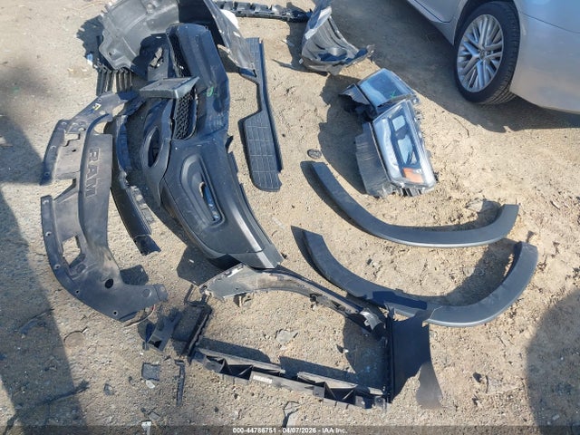 44786751 :رقم المزاد ، 1C6SRFLT3LN378643 vin ، 2020 Ram 1500 Rebel  4x4 5'7 Box مزاد بيع