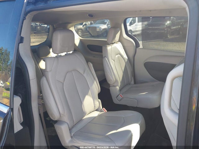 44786778 :رقم المزاد ، 2C4RC1DG3MR566452 vin ، 2021 Chrysler Voyager Lxi مزاد بيع