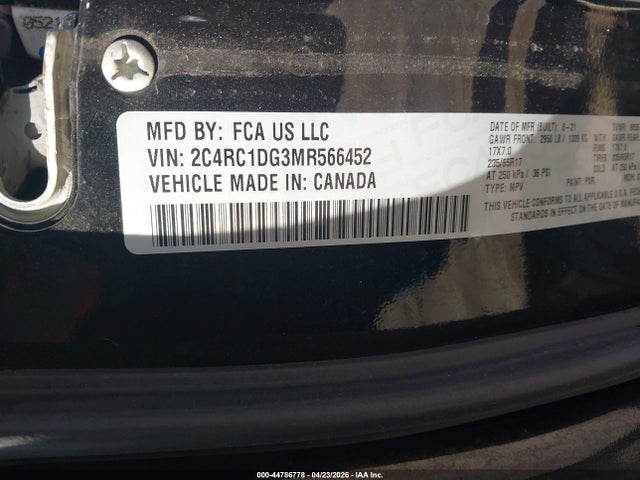 44786778 :رقم المزاد ، 2C4RC1DG3MR566452 vin ، 2021 Chrysler Voyager Lxi مزاد بيع