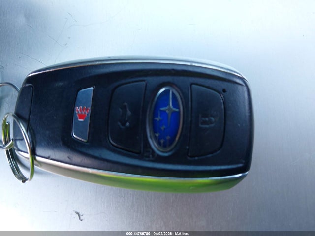 4S3BWAF63M3010776 Subaru Legacy Premium