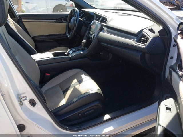 SHHFK7H90JU402070 Honda Civic Sport Touring
