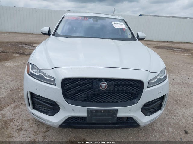 2017 Jaguar F-pace 35t R-sport მანქანა იყიდება აუქციონზე, vin: SADCL2BV0HA883276, აუქციონის ნომერი: 44786821