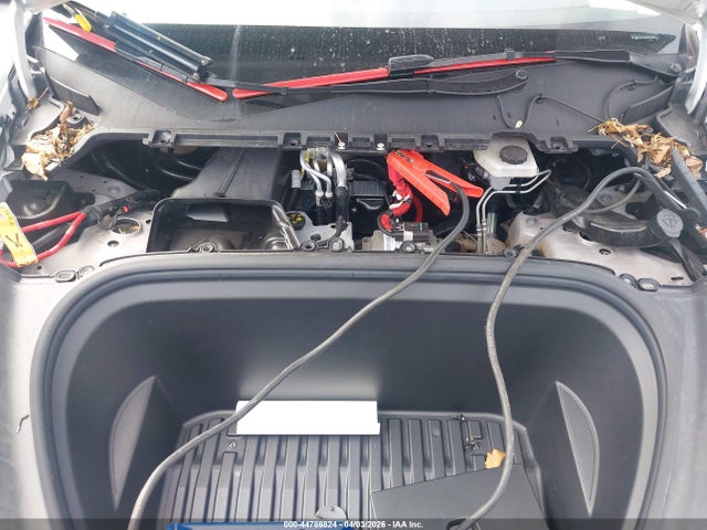 44786824 :رقم المزاد ، 7SAYGDEE1RF158505 vin ، 2024 Tesla Model Y Long Range Dual Motor All-wheel Drive مزاد بيع