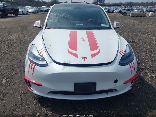 44786824 :رقم المزاد ، 7SAYGDEE1RF158505 vin ، 2024 Tesla Model Y Long Range Dual Motor All-wheel Drive مزاد بيع
