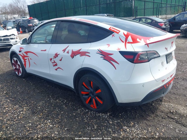 44786824 :رقم المزاد ، 7SAYGDEE1RF158505 vin ، 2024 Tesla Model Y Long Range Dual Motor All-wheel Drive مزاد بيع