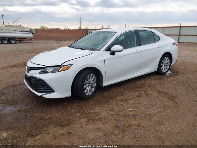 Продаж на аукціоні авто 2019 Toyota Camry Le, vin: 4T1B11HK8KU852945, номер лоту: 44786825
