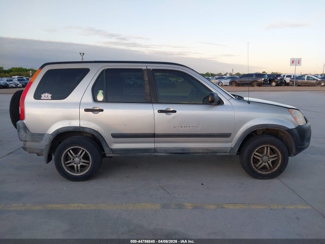 44786840 :رقم المزاد ، JHLRD68412C023135 vin ، 2002 Honda Cr-v Lx مزاد بيع