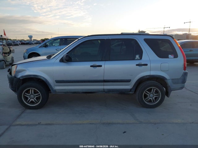 44786840 :رقم المزاد ، JHLRD68412C023135 vin ، 2002 Honda Cr-v Lx مزاد بيع
