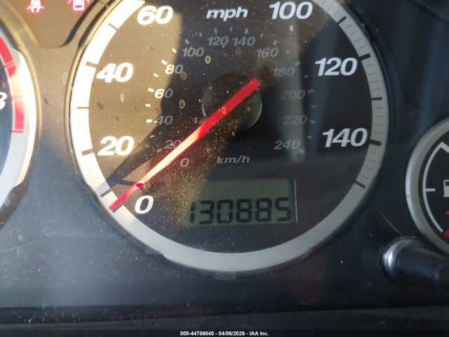 44786840 :رقم المزاد ، JHLRD68412C023135 vin ، 2002 Honda Cr-v Lx مزاد بيع