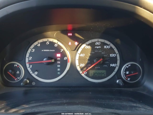 44786840 :رقم المزاد ، JHLRD68412C023135 vin ، 2002 Honda Cr-v Lx مزاد بيع